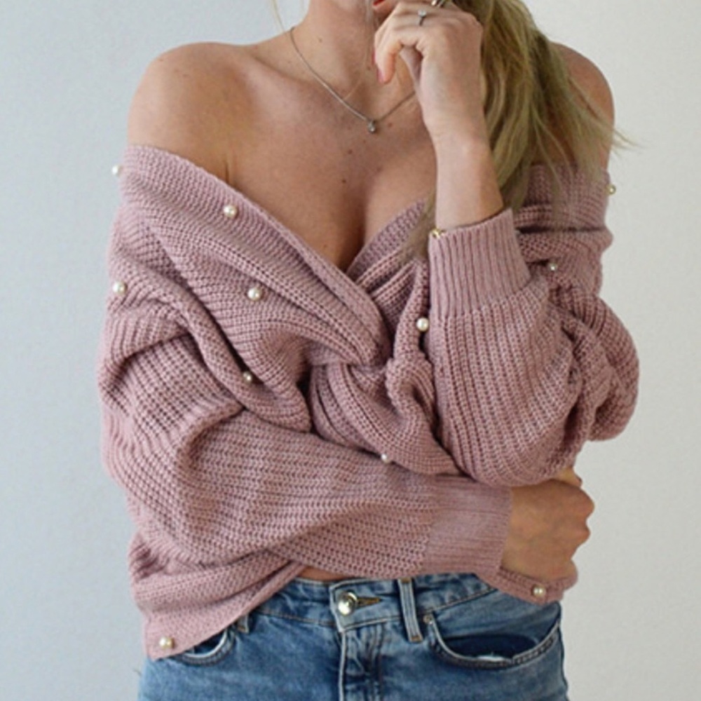 💕Super Cute Pink Pearl Twist Cross Sweater - Picture 4 of 8